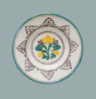 tanier majolikový rastlinný dekor