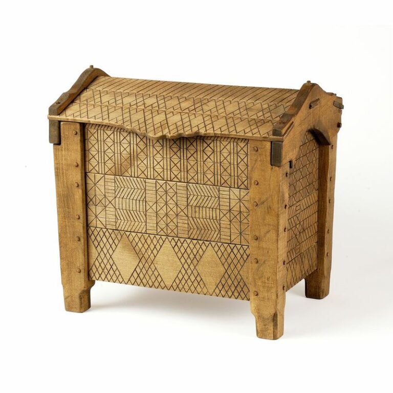 Carved wooden decorative ornament