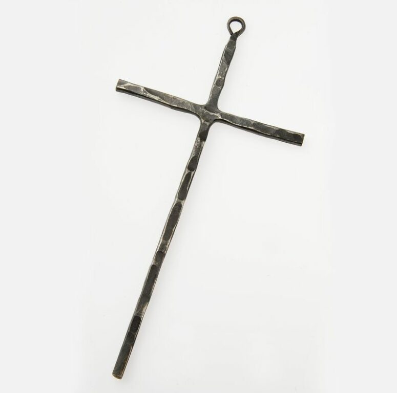 kríž železný kovaný tenký