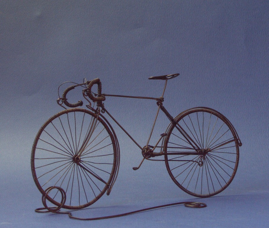 Bicykel drôtený – Favorit