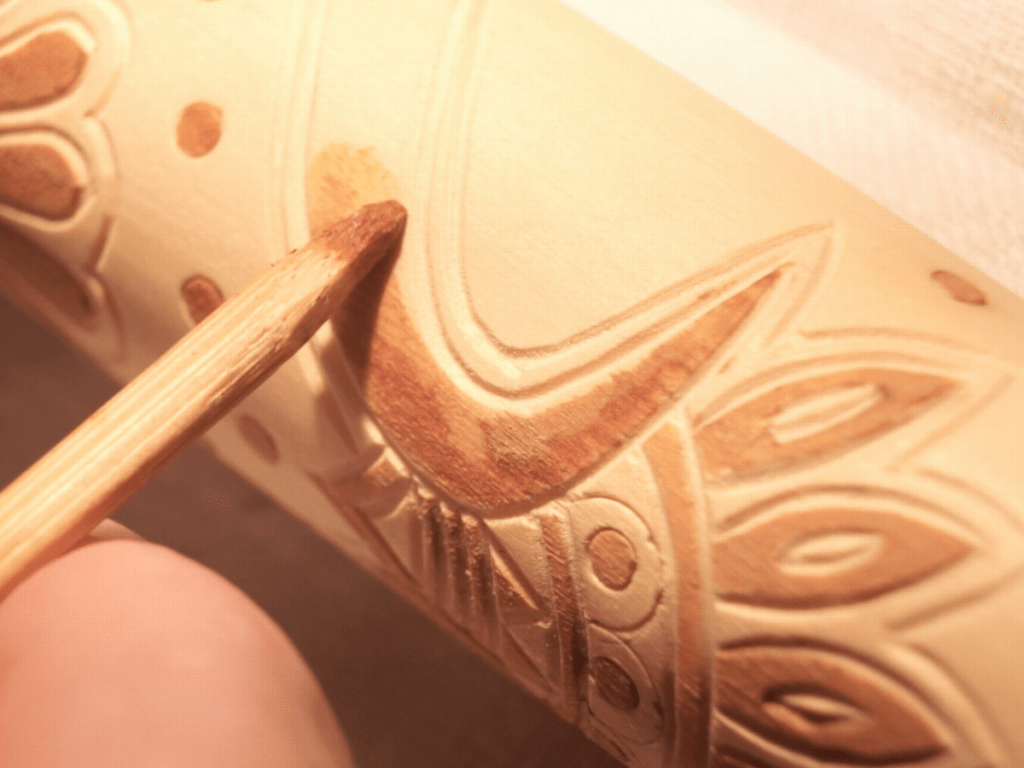 Zobraziť fotografiu Detail leptaného dekóru fujary