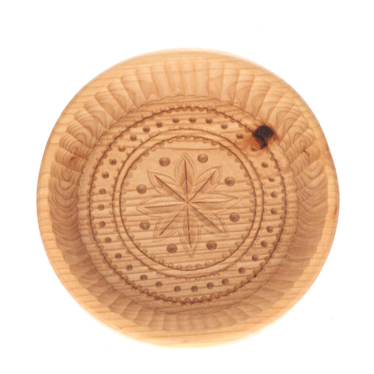 forma drevená okrúhla veľká, vyrezávaný vzor