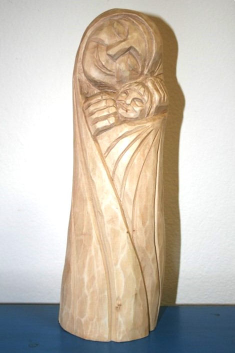 Socha drevená – Madona s dieťaťom