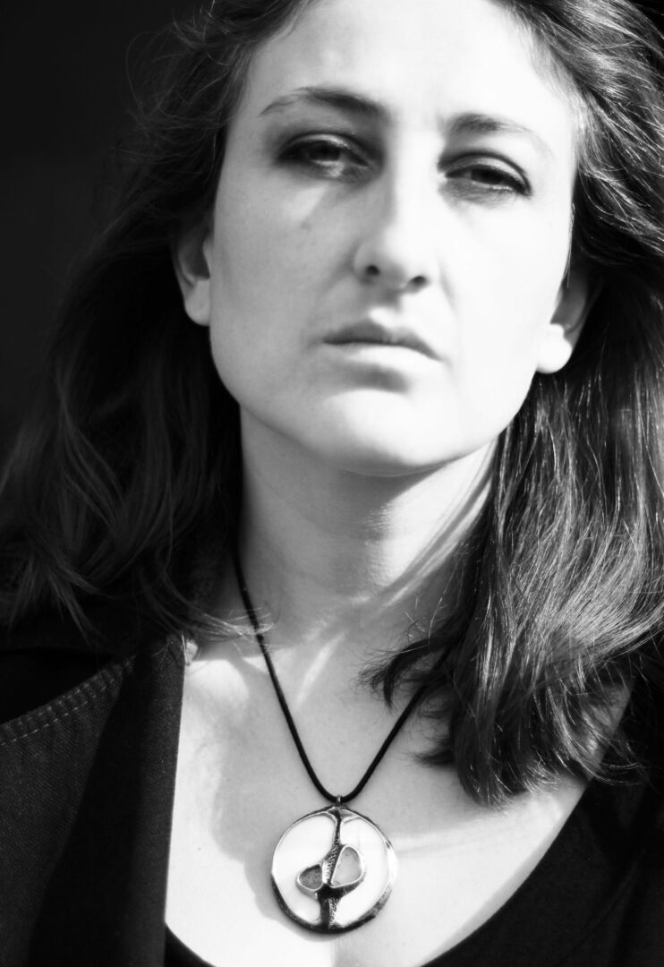 Kalmárová Hollmannová Helga - ÚĽUV