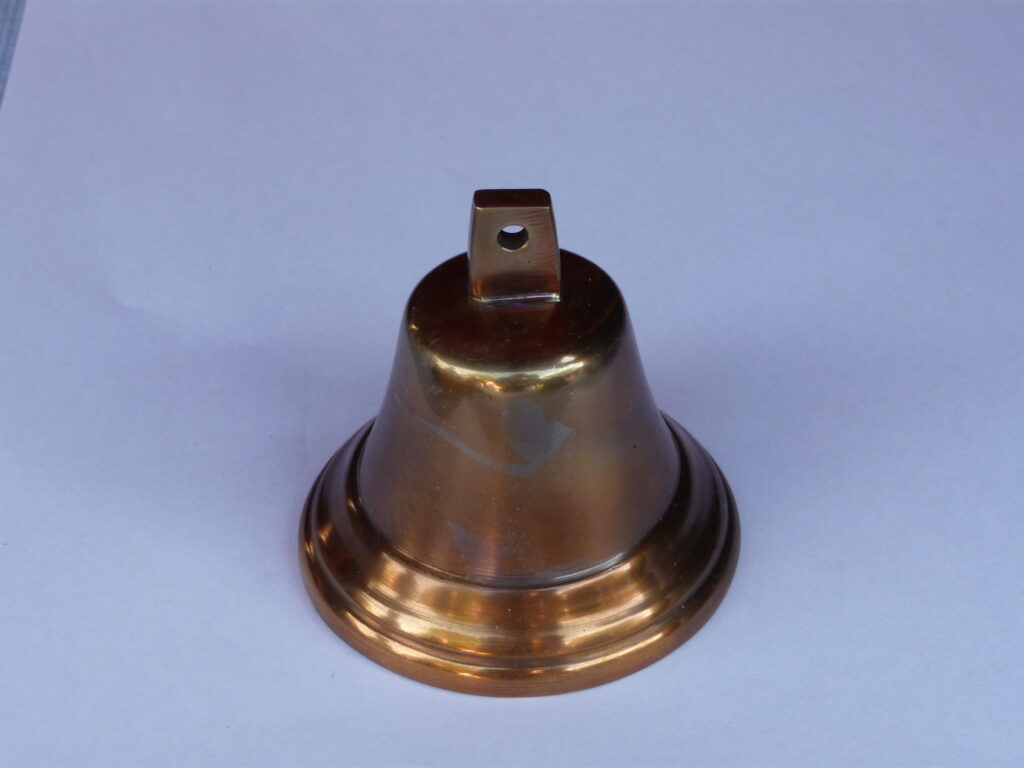 Zvonec bronzový odlievaný