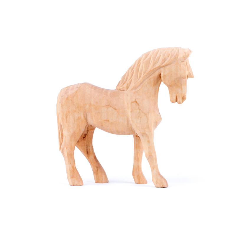 socha drevená  kôň b