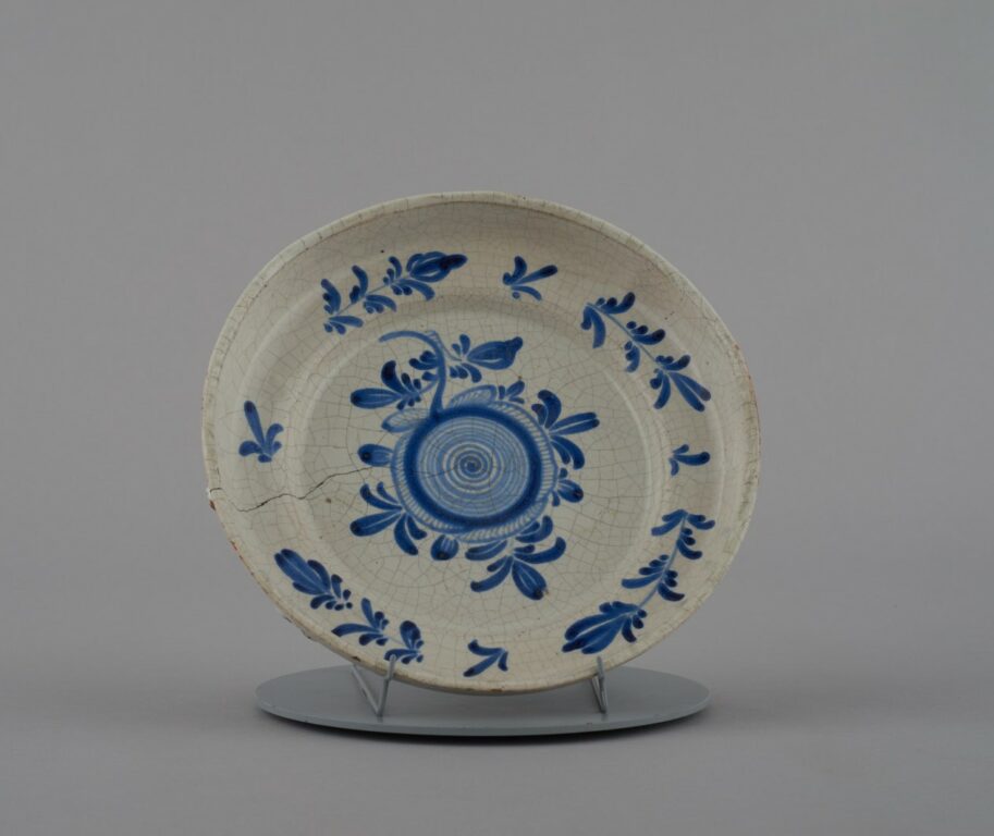 Miska keramická s modrým dekórom