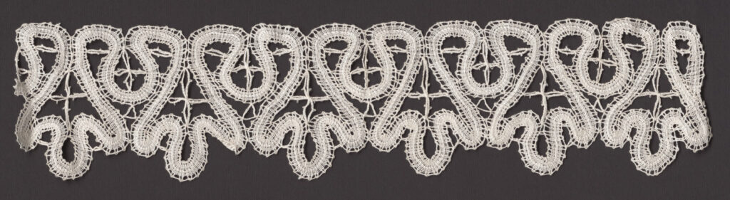 Čipka paličkovaná