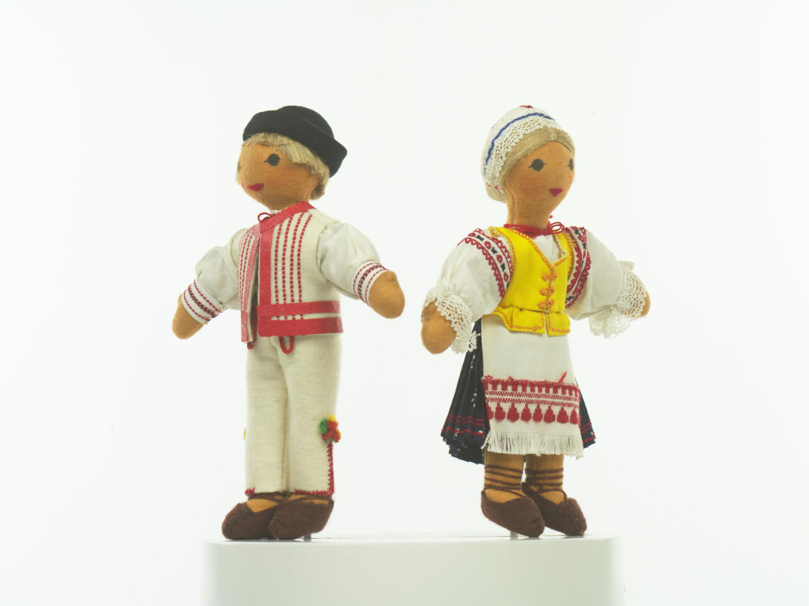 Bábika krojovaná, pár - ÚĽUV