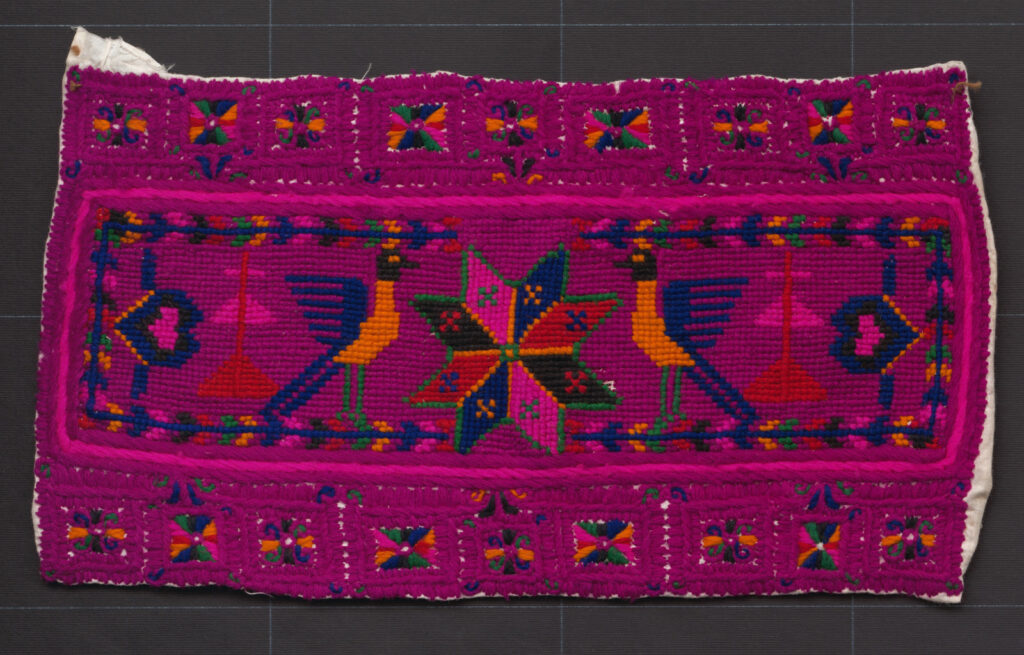 Výšivka z rukávcov