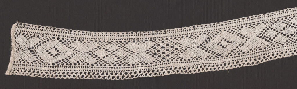 Čipka paličkovaná