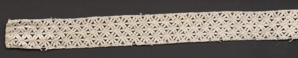 Čipka paličkovaná