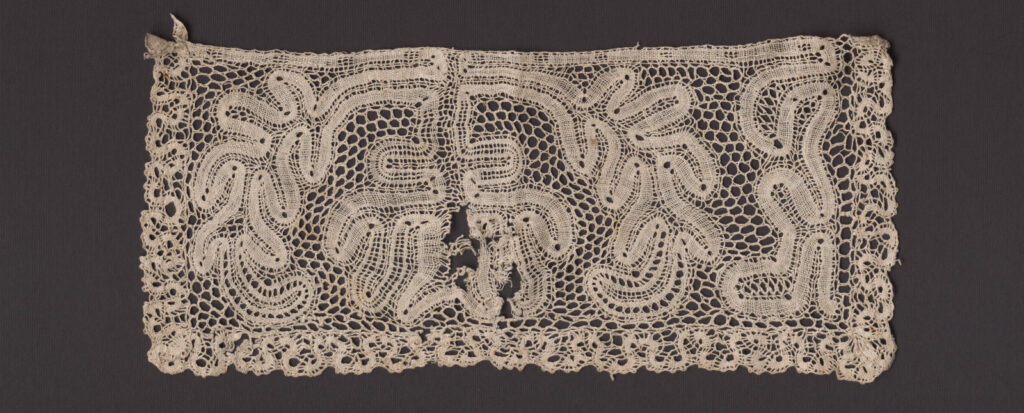 Čipka paličkovaná