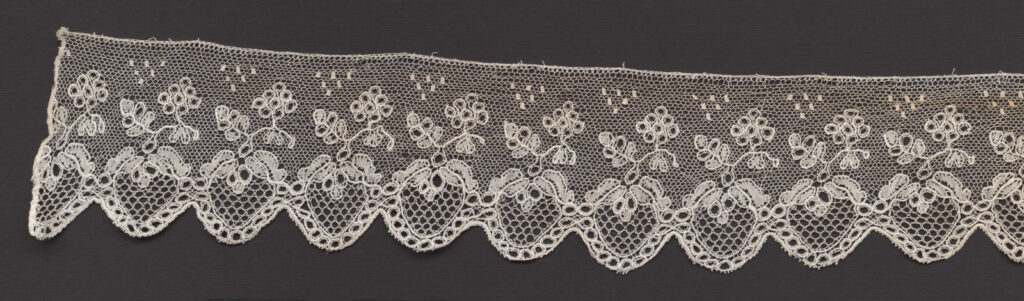 Čipka paličkovaná