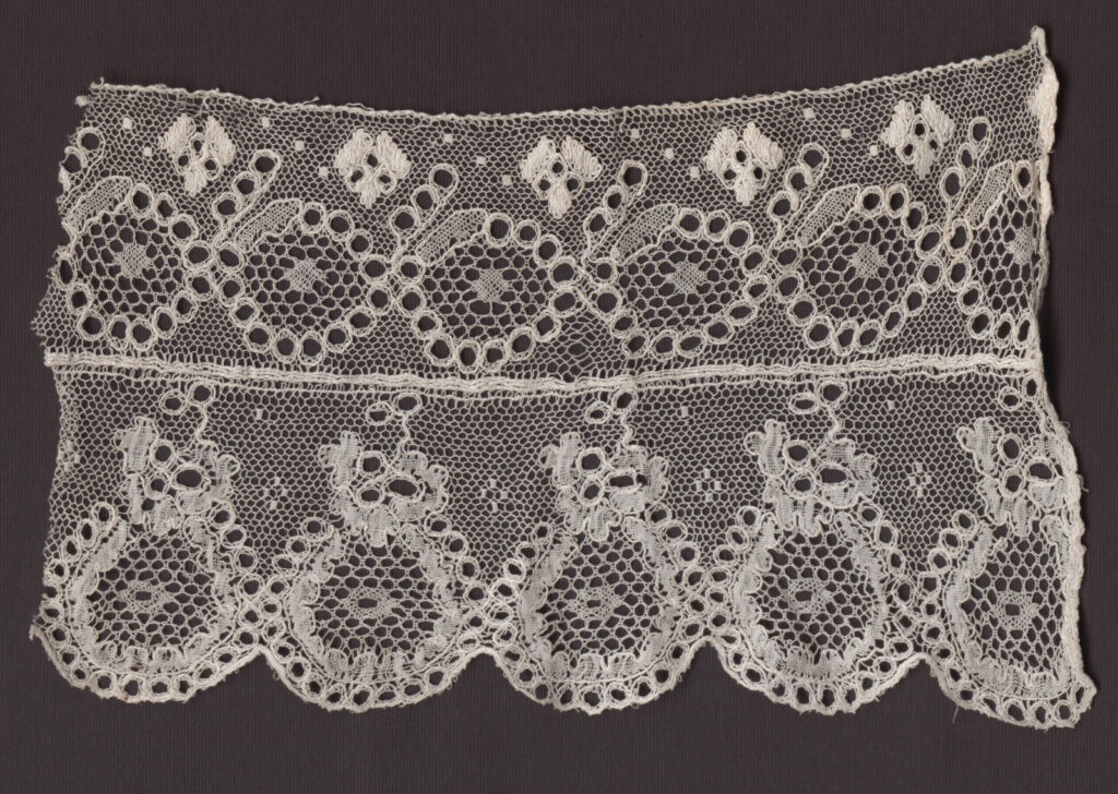 Čipka paličkovaná