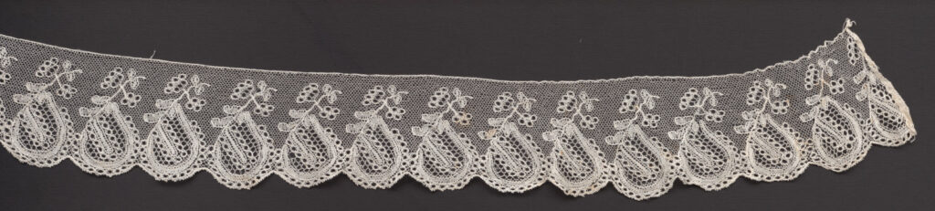 Čipka paličkovaná