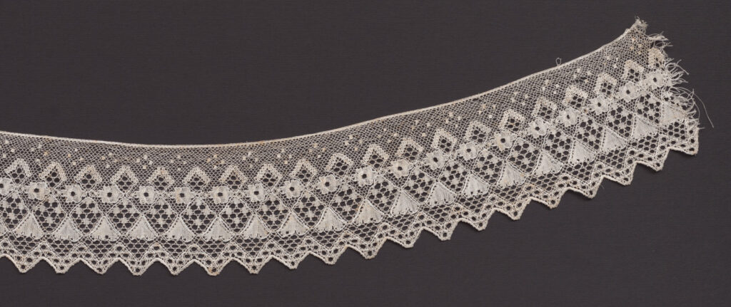 Čipka paličkovaná