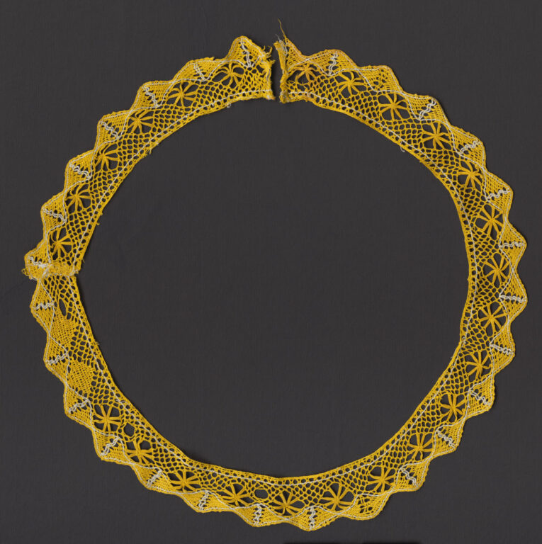 Čipka paličkovaná