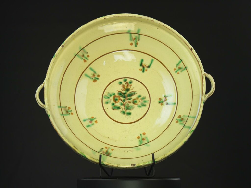 Misa keramická s bielym okrajom