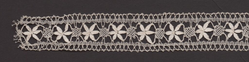 Čipka paličkovaná