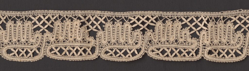 Čipka paličkovaná