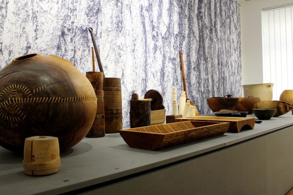 Zobraziť fotografiu Vystavené výrobky na výstave Tradícia netradične: Drevo