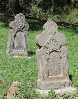 Novohrad stone shrines