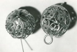 Filigránske gombíky v zbierkach MĽUV-u