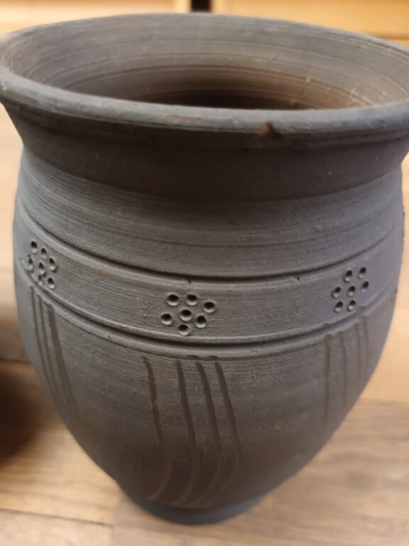 Zobraziť fotografiu Zadymovaná keramika