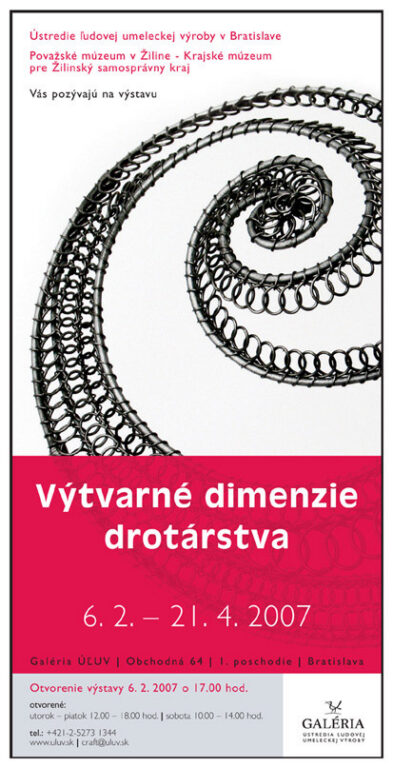 Zobraziť fotografiu Vizuál výstavy „Výtvarné dimenzie drotárstva“