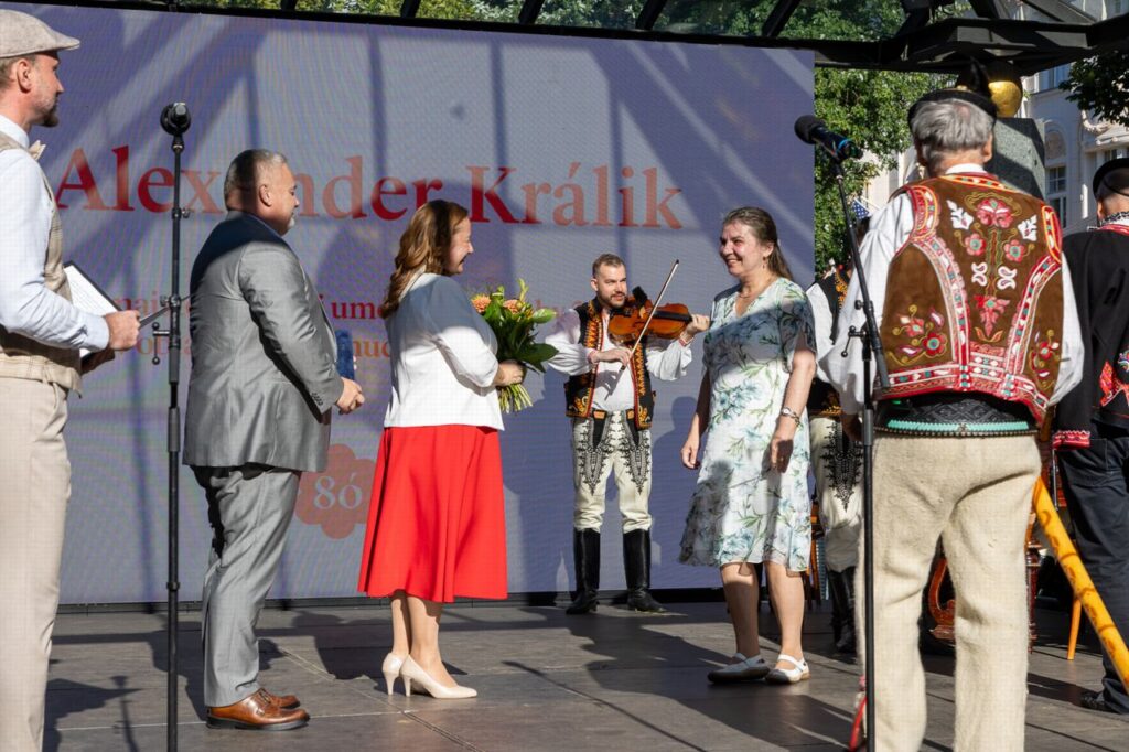 Zobraziť fotografiu Majstri ľudovej umeleckej výroby za rok 2025