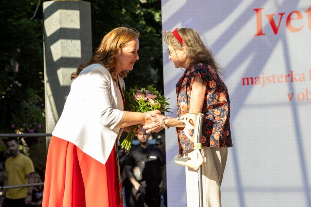 Zobraziť fotografiu Majstri ľudovej umeleckej výroby za rok 2025