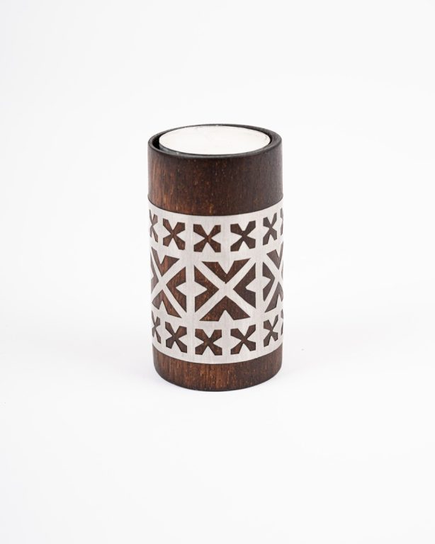 Svietnik vylievaný cínom – najvyšší