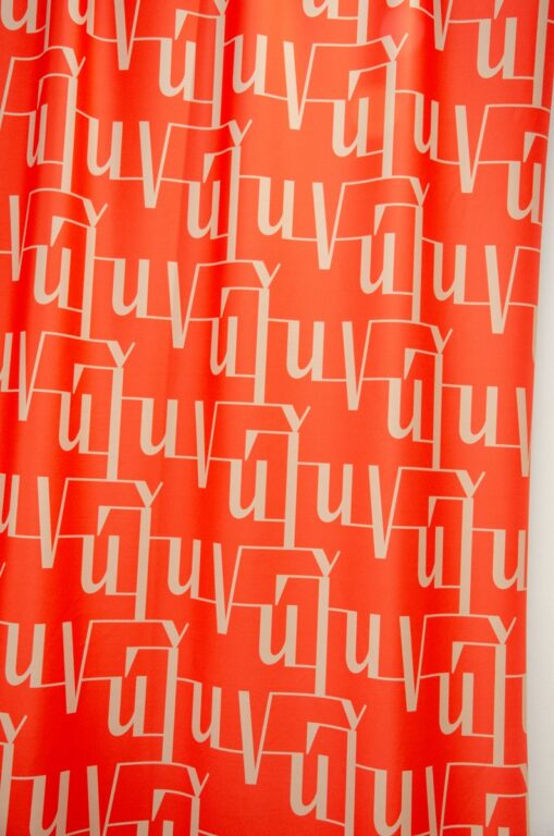 Show photo A single inspiration, two paths  ÚĽUV 1945 – 1989