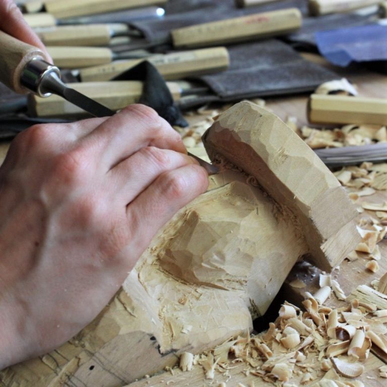 Zobraziť fotografiu Figurálna socha