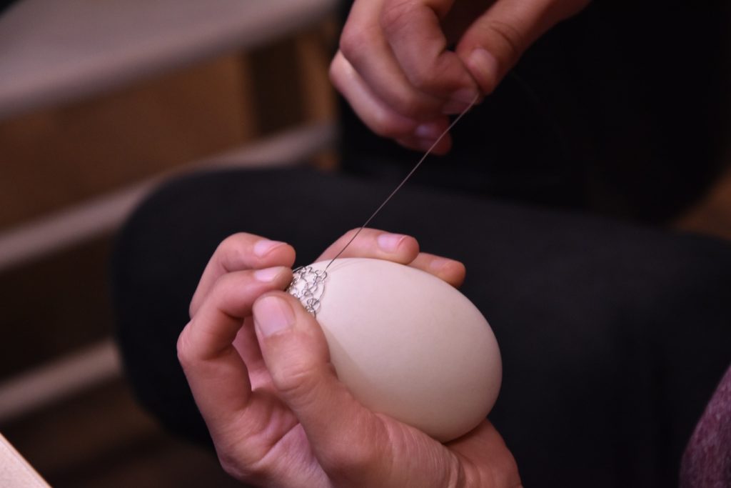 Zobraziť fotografiu Zdobenie kraslíc odrôtovaním