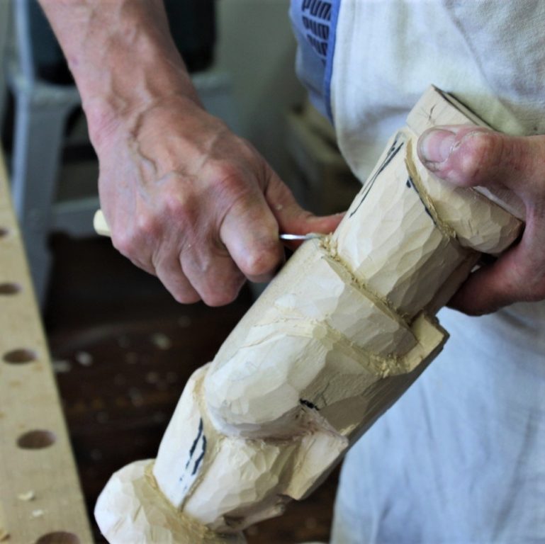 Zobraziť fotografiu Figurálna socha – muzikant