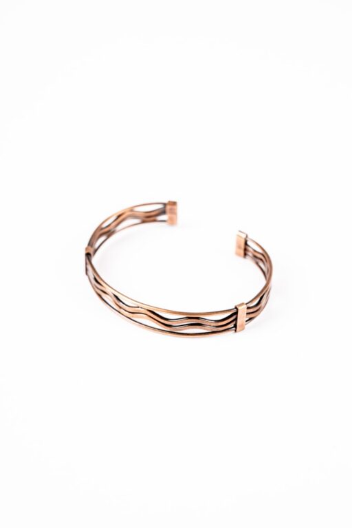 Náramok tepaný vlna