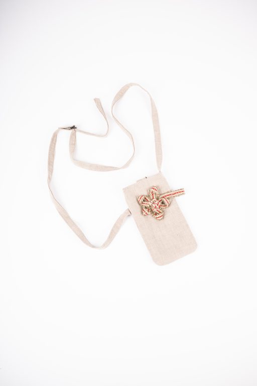 Zobraziť fotografiu Taštička na mobil - Alexandra Kossárová, výtvarné konzultácie - Ľubica Poncik