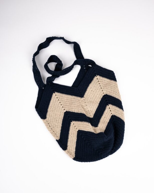 Taška háčkovaná – béžovo modrá