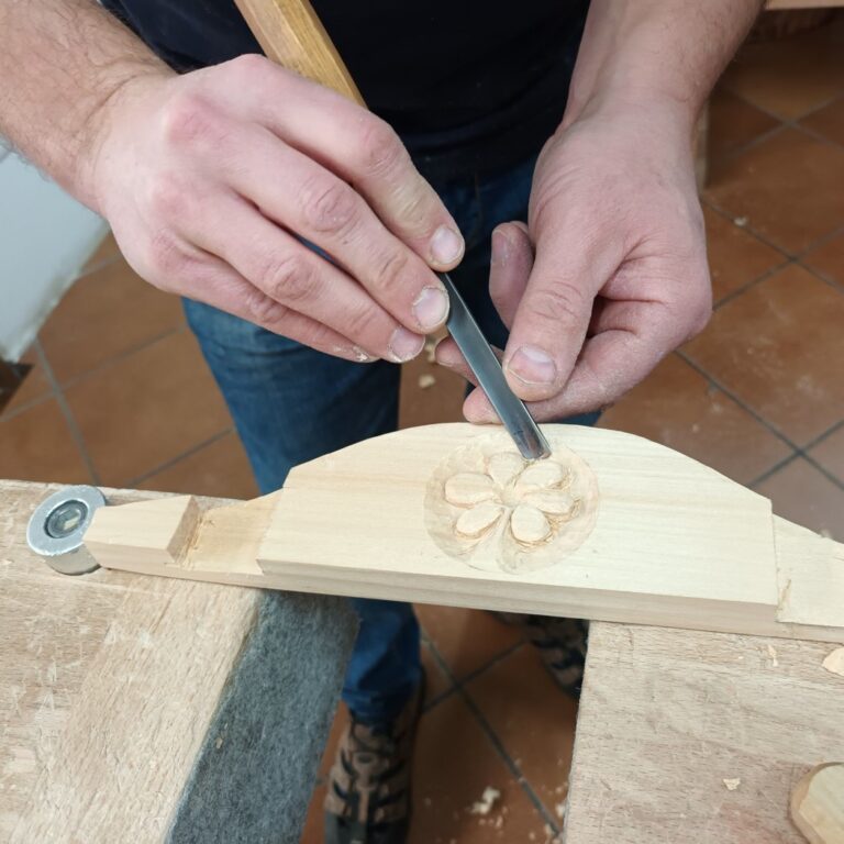 Zobraziť fotografiu Drevené zrkadlo