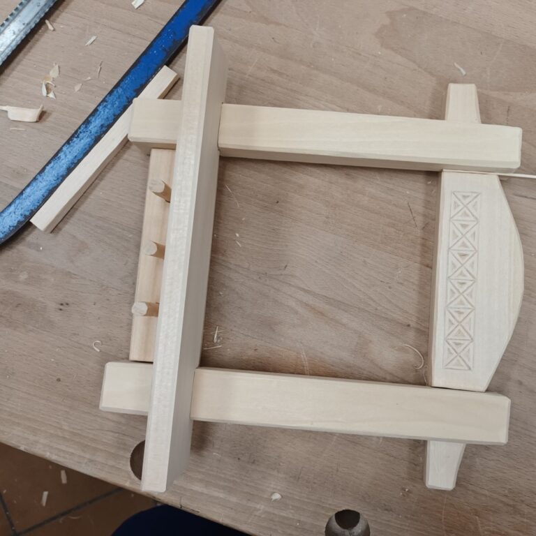 Zobraziť fotografiu Drevené zrkadlo