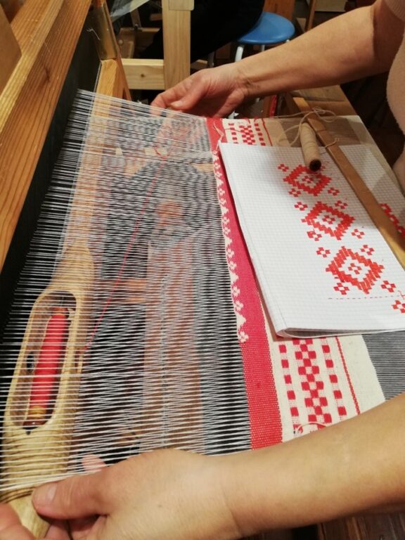 Loom Weaving Course