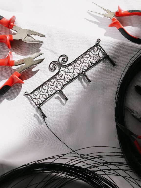 Show photo Wire Craft Course