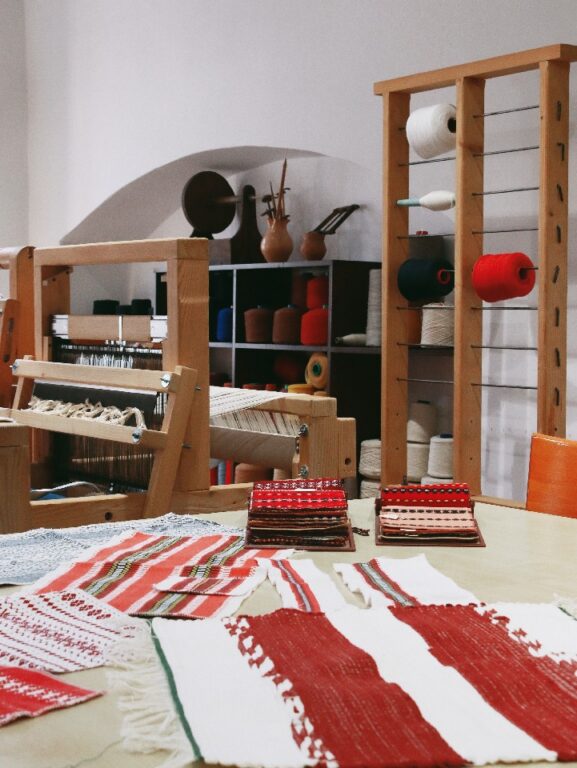 Show photo Loom Weaving Course